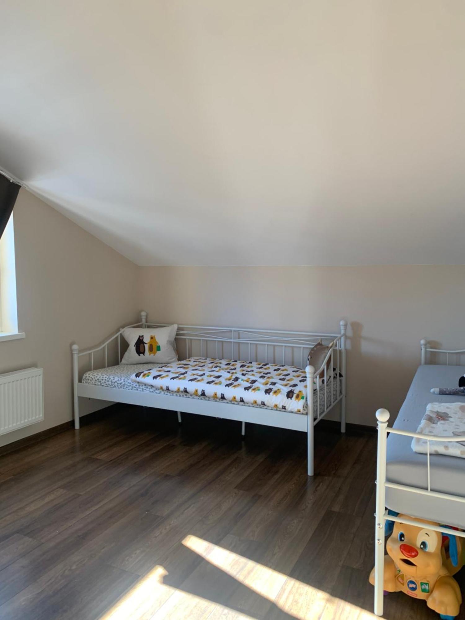 Apartament Bobrzanska - 4 Bedrooms Sypialnie Свідниця Екстер'єр фото